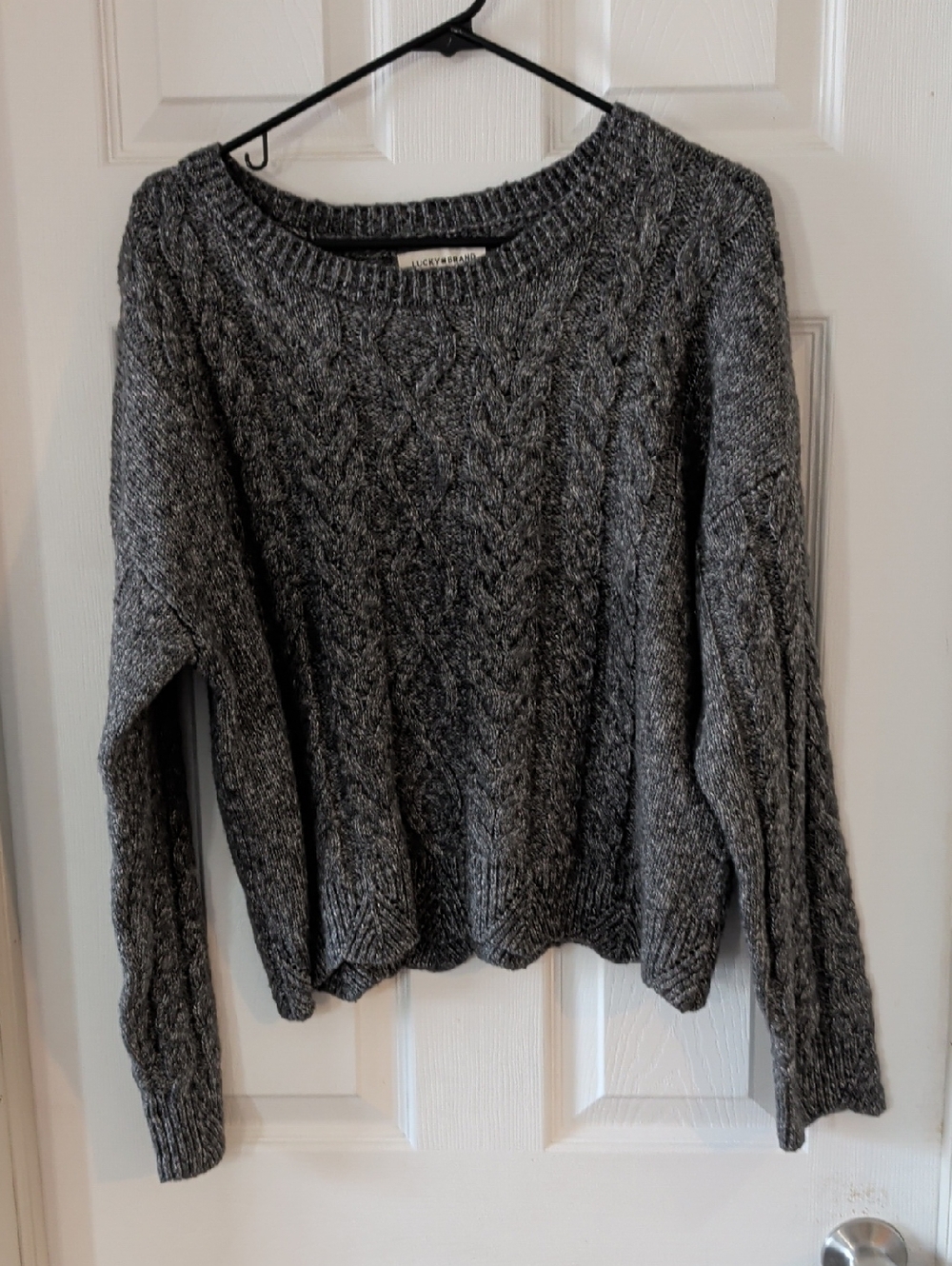 Lucky Brand Women’s Gray Cable Knit Sweater